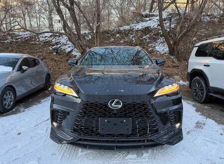 Видео обзор Lexus RX500h F-Sport 2023 года гибридный внедорожник из Японии с пробегом 13000 км