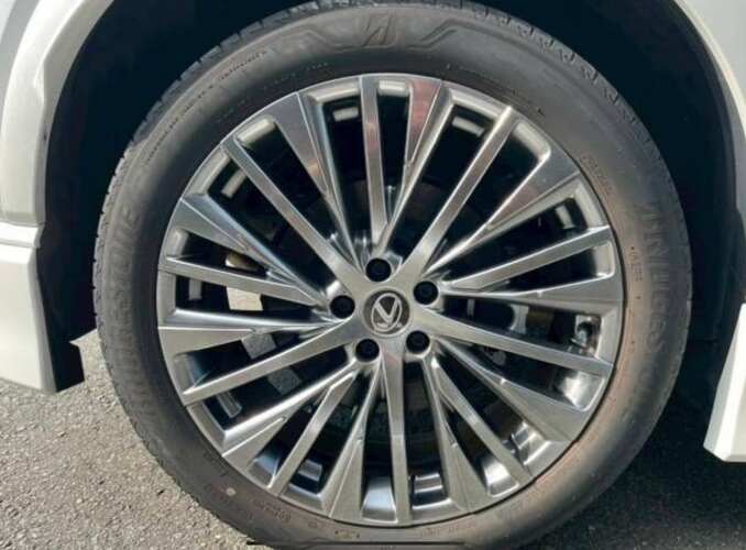Lexus RX450h+