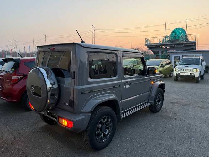 Suzuki Jimny Sierra