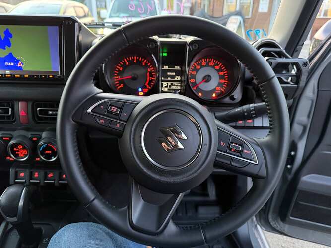 Suzuki Jimny Sierra