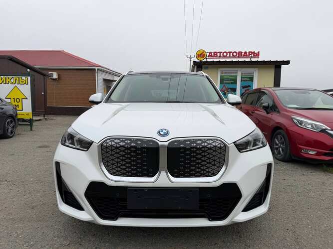 BMW iX1 X-Drive 30L