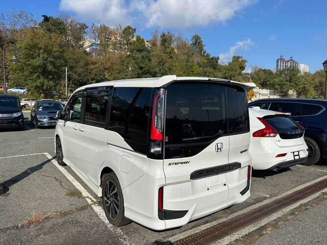 Honda Stepwgn Spada Cool Spirit