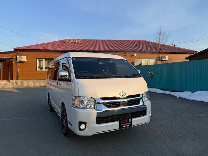 Toyota HIACE super GL