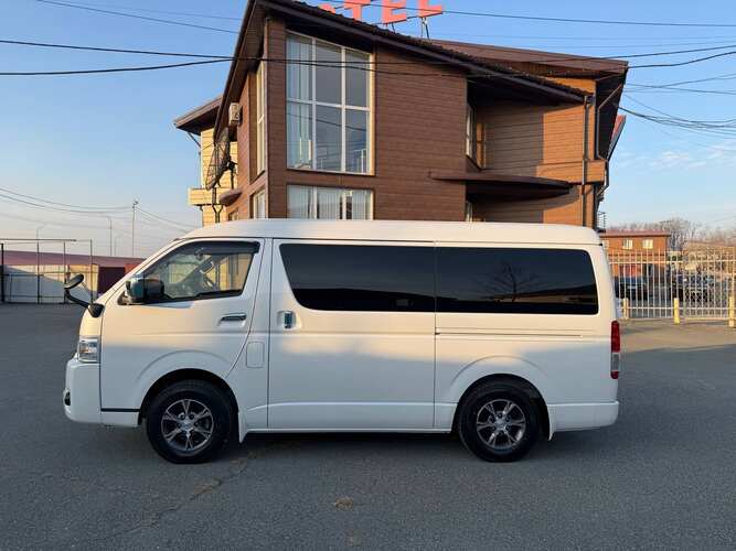 Toyota HIACE super GL