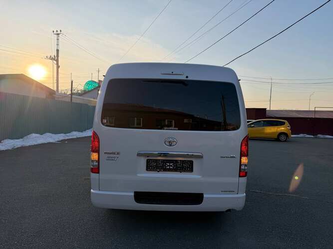 Toyota HIACE super GL