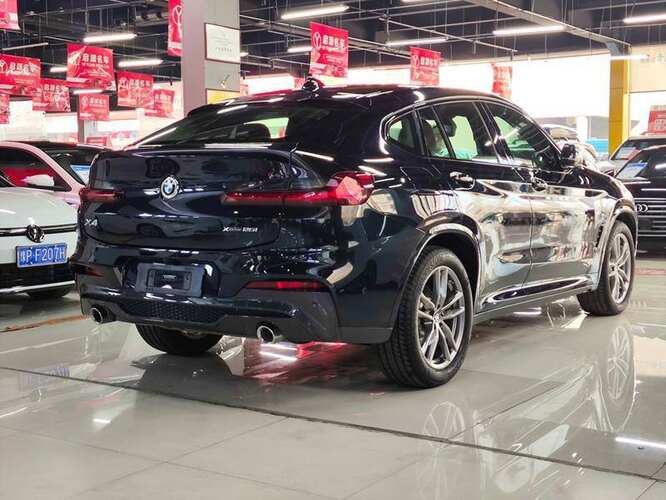 BMW X4 XDrive25i