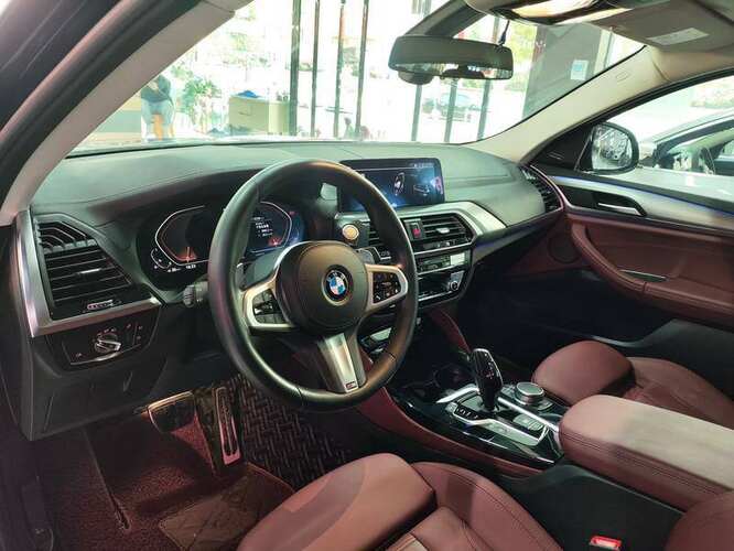 BMW X4 XDrive25i
