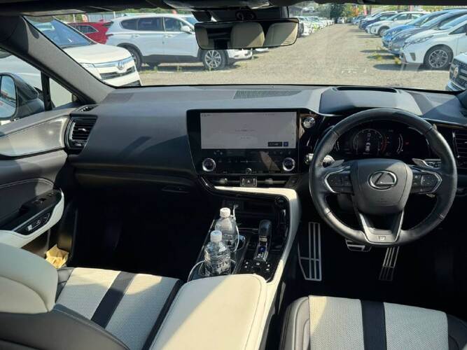 Lexus NX350 F-sport