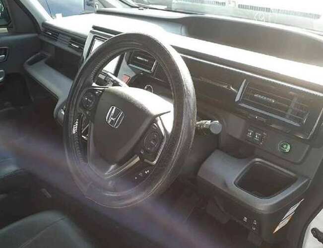 Honda Stepwgn Spada