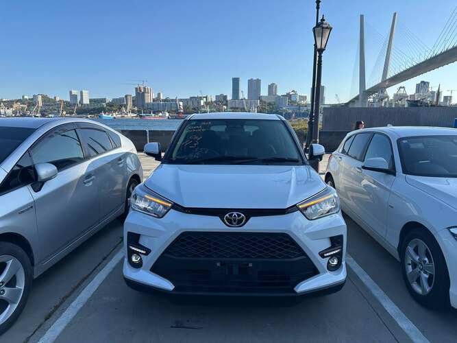 Toyota Raize Z