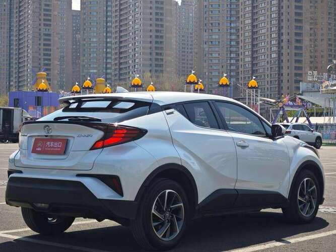Toyota CH-R