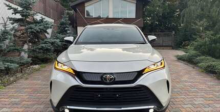 Toyota Harrier Z