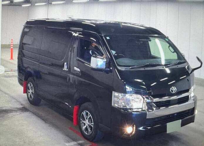 Toyota Hiace